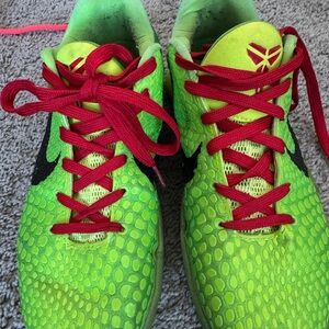Nike Kobe Grinch